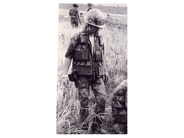 arvn_para_0033.jpg