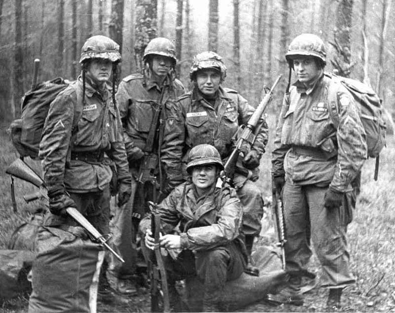 LRRP-V.CORPS-group.jpg