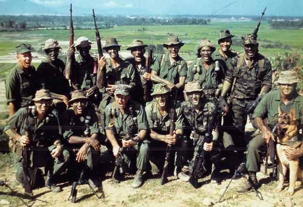 Rt Recon Team Dutch Oven........Dunn's Raiders.jpg